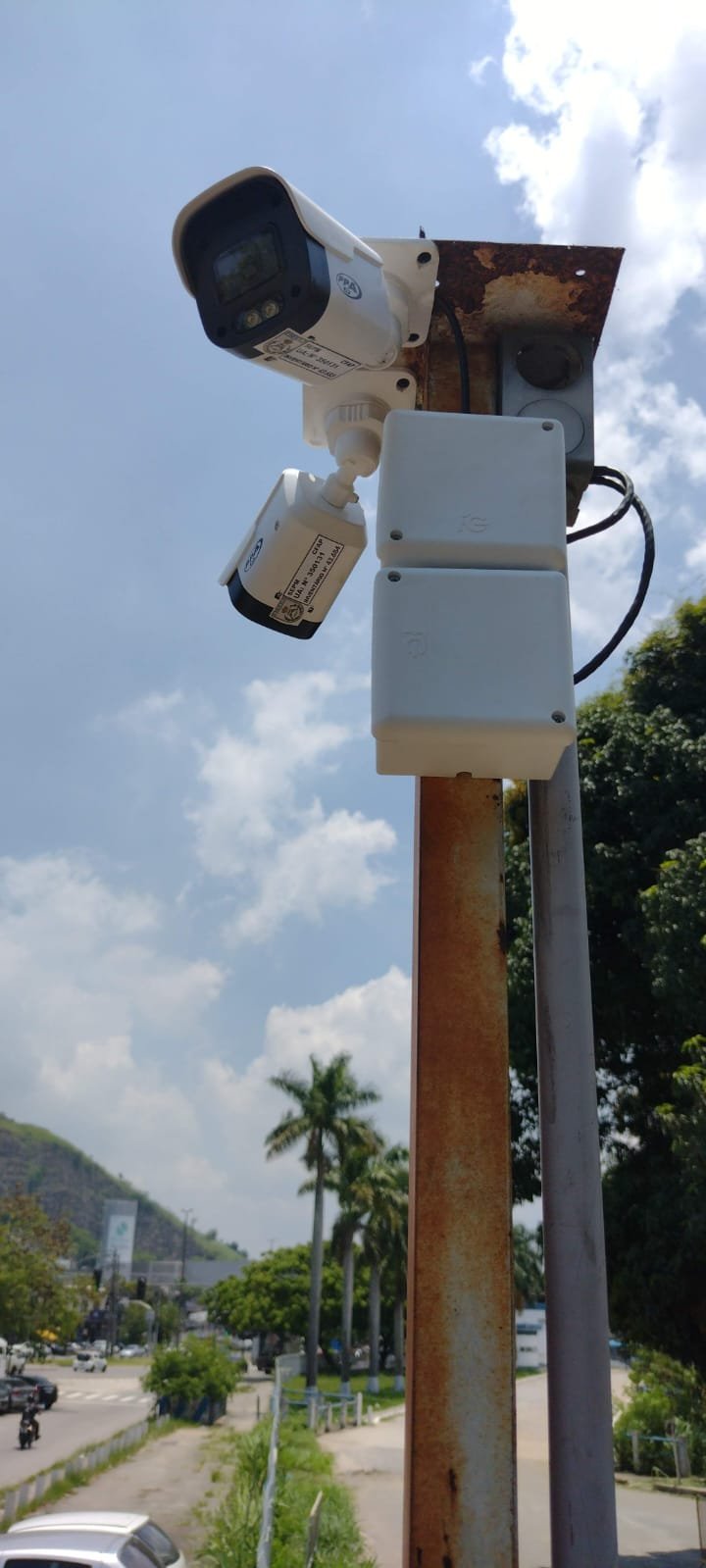 Instalação de câmeras de segurança pela Bizu — foto 56